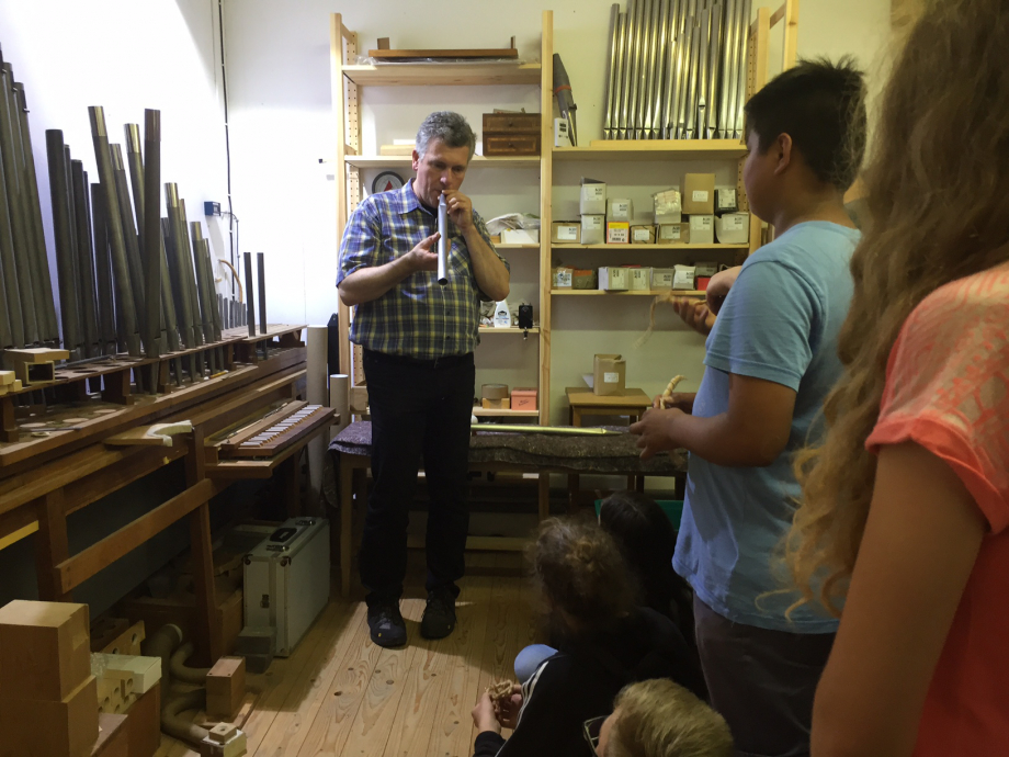 Besuch beim Orgelbauer Jens Steinhoff